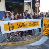 E Na Faixa Que O Respeito Pede Passagem 1