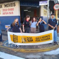 E Na Faixa Que O Respeito Pede Passagem 8